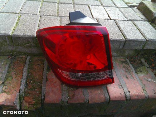 DODGE JOURNEY FIAT FREEMONT 11+ LEWA TYLNA LAMPA LED ORYGINAŁ - 1
