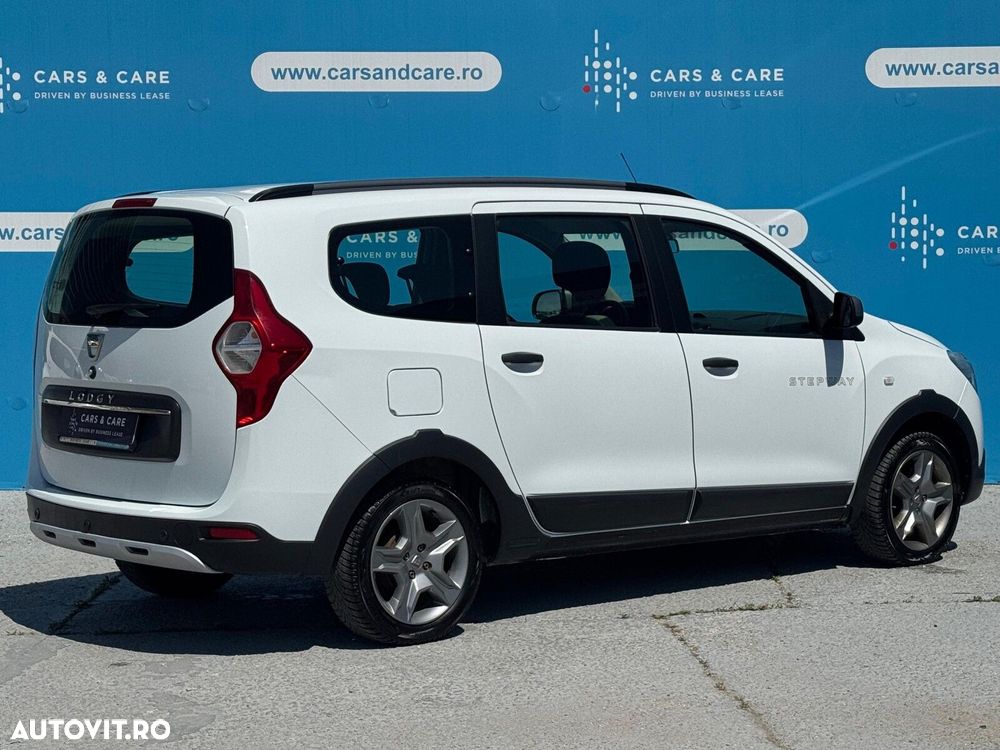 Dacia Lodgy 1.5 Blue dCi Stepway - 5
