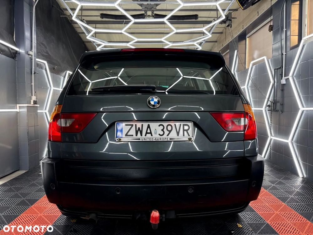 BMW X3 2.0d - 8
