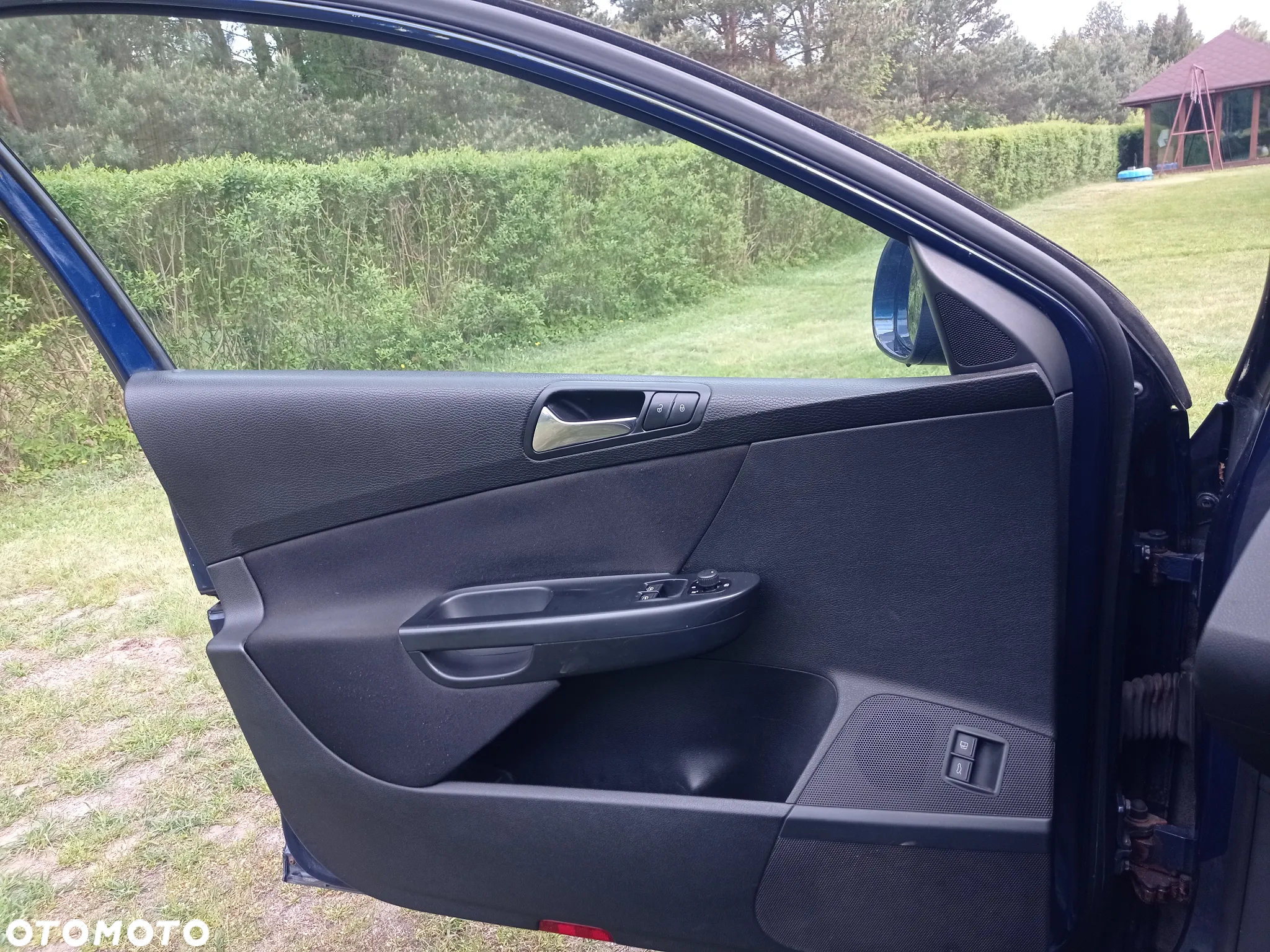 Volkswagen Passat - 33