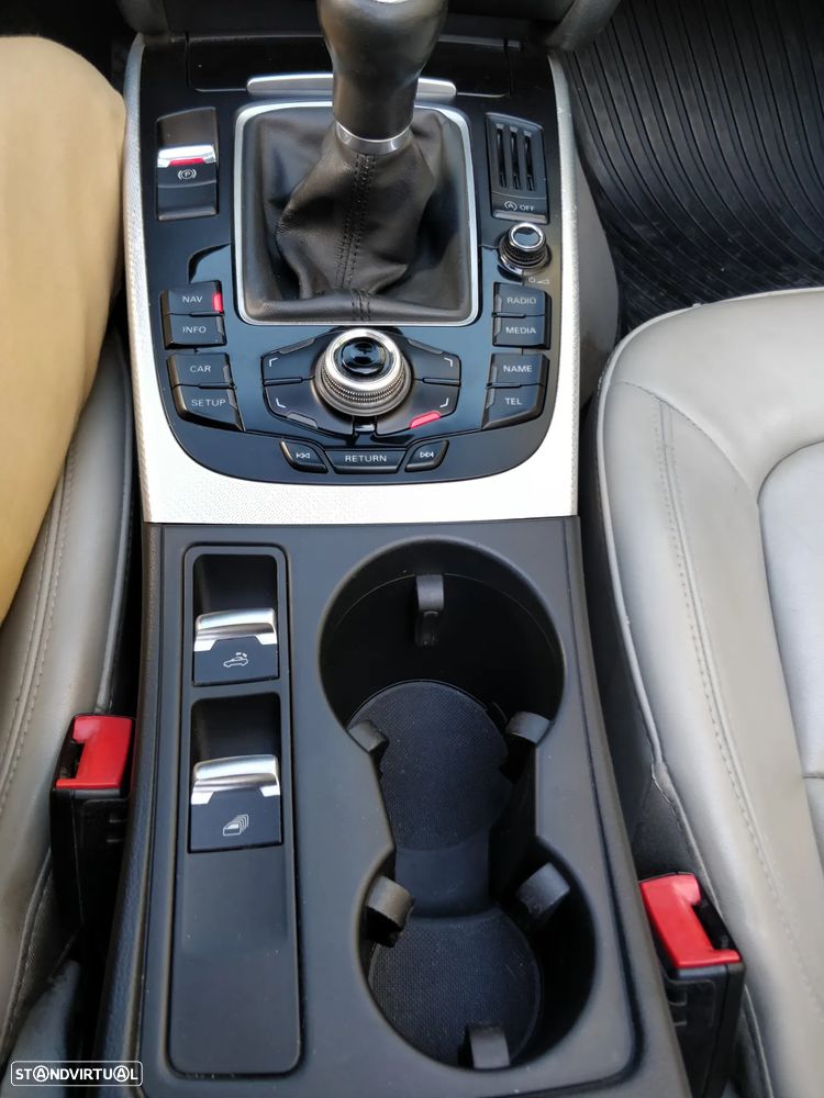 Audi A5 Cabrio 2.0 TDi - 12