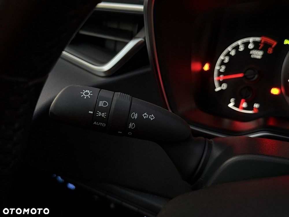 Toyota Corolla 1.5 Comfort - 25