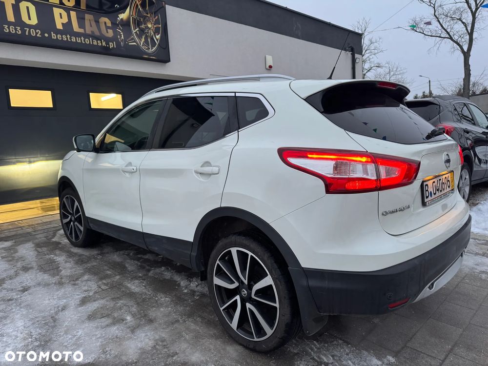Nissan Qashqai 1.6 DIG-T TEKNA+ - 3