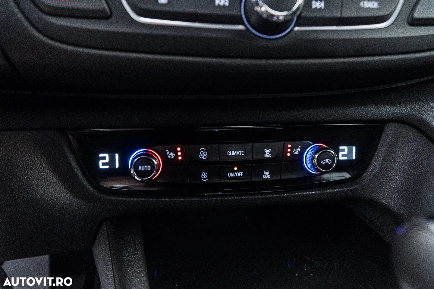 Opel Insignia Grand Sport 2.0 Start/Stop Aut. Elegance - 12
