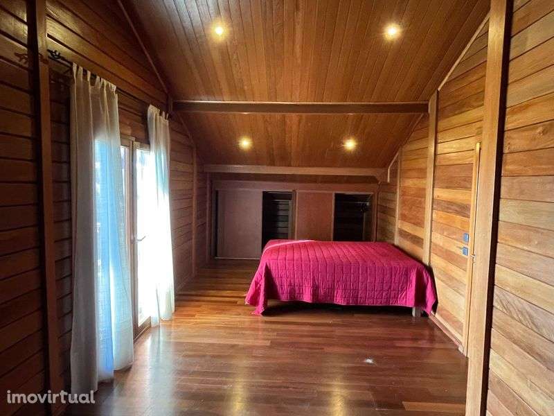 Casa de madeira - Moradia V4+1 - Ericeira a 5 minutos a pé do centro - Grande imagem: 5/12