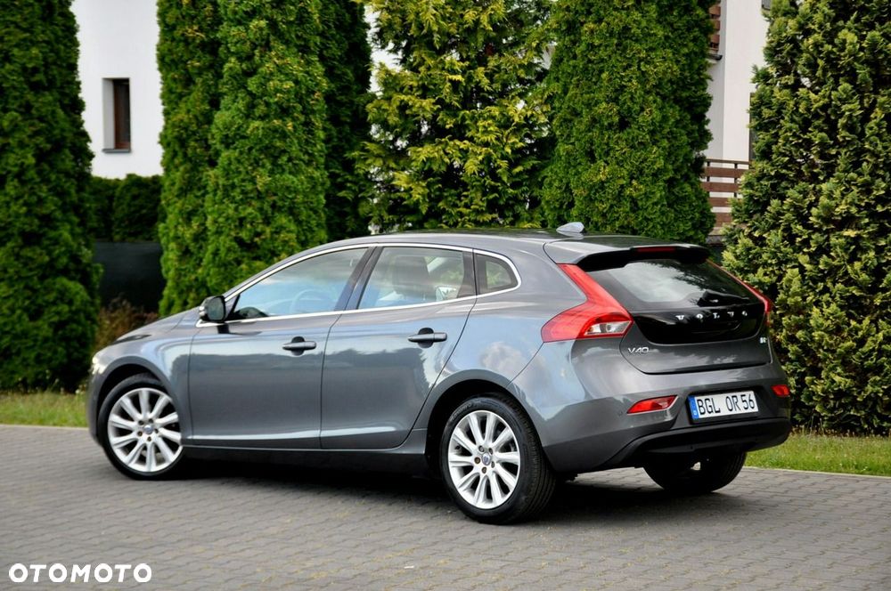 Volvo V40 - 13