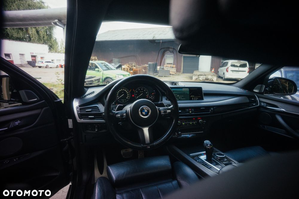 BMW X5 xDrive35i - 20