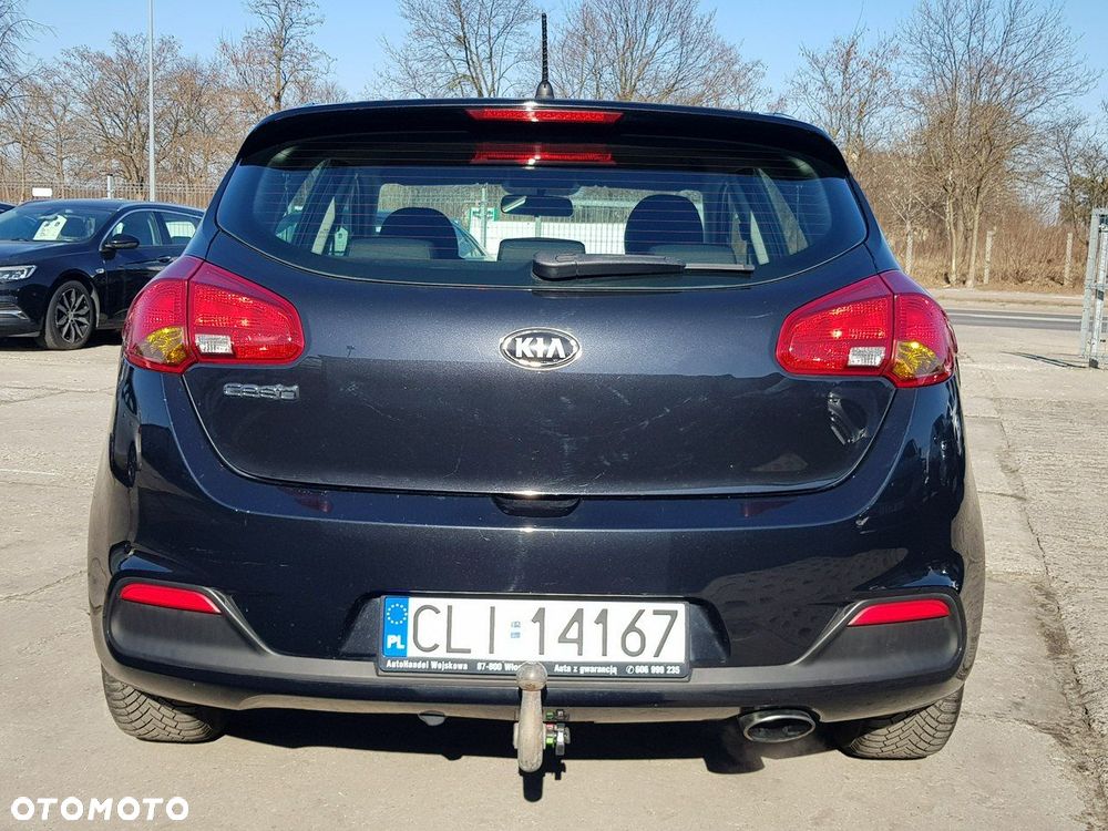 Kia Ceed - 6