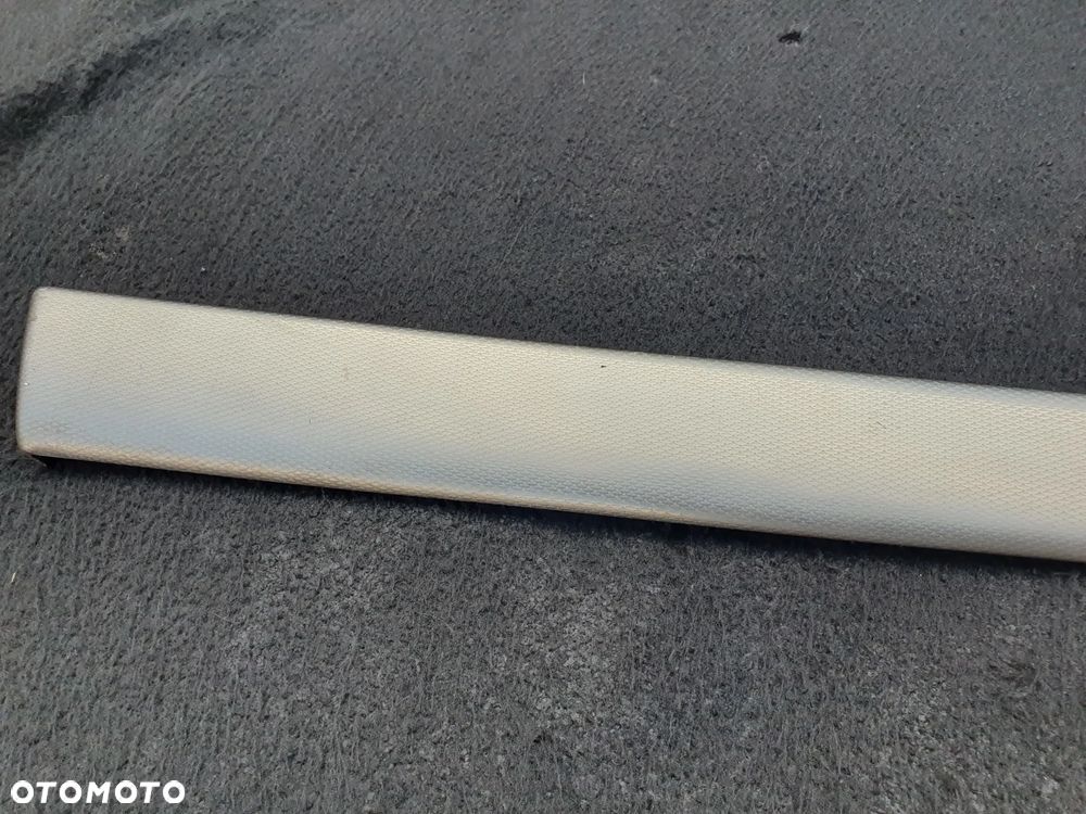 AUDI A4 B6 LISTWA OZDOBNA DEKOR DRZWI LEWY TYŁ 8E0867419 ALUMINIUM S-LINE - 2