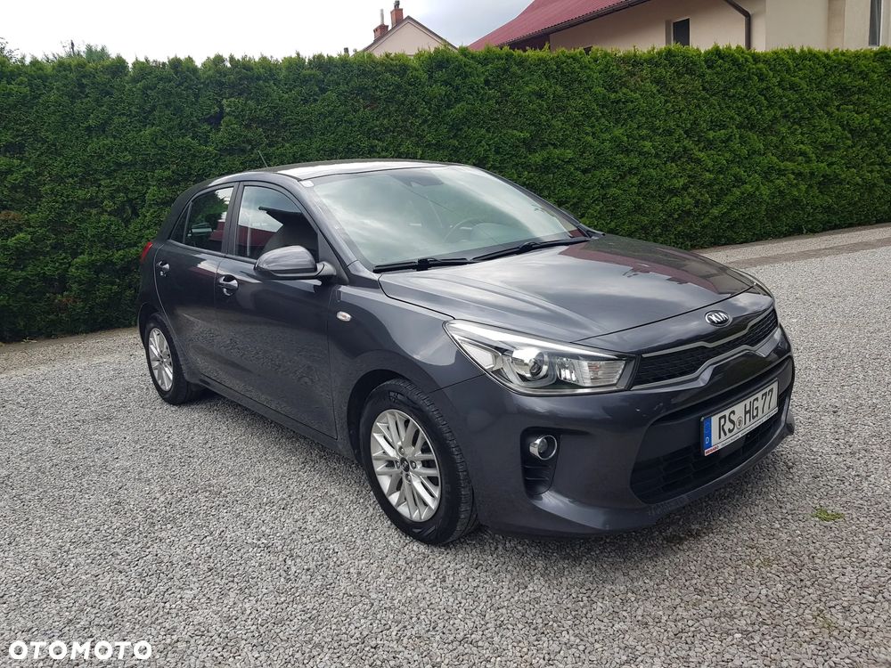 Kia Rio - 5