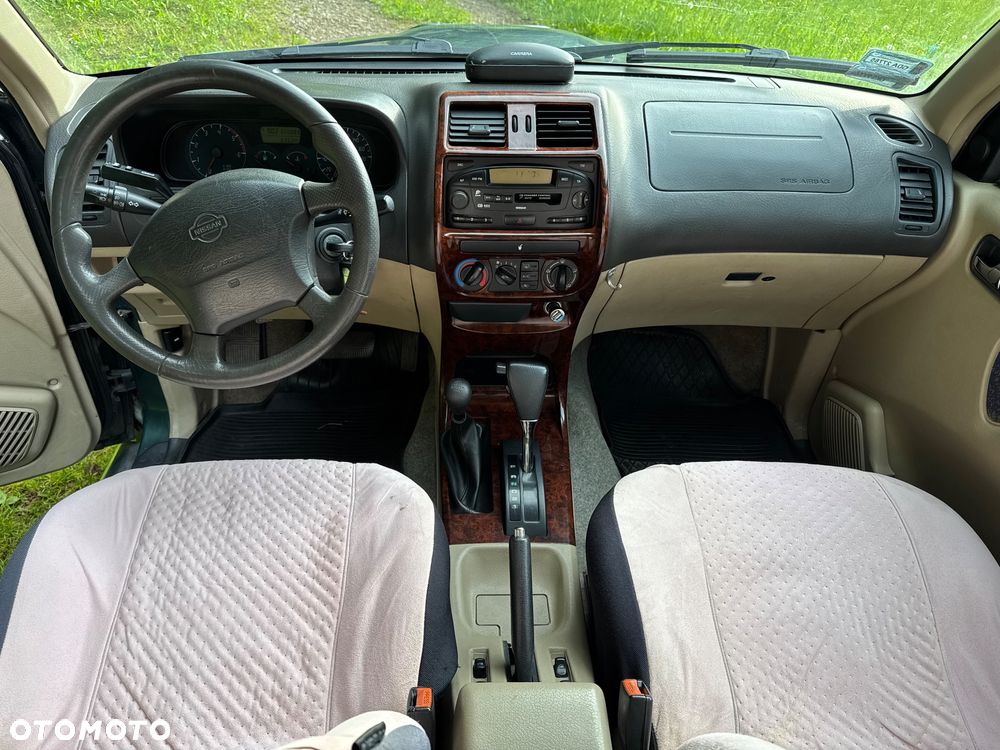 Nissan Terrano 2.7 TDi Elagance - 2