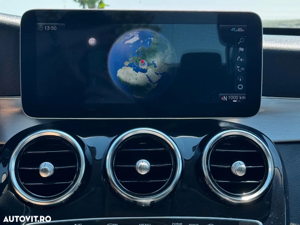 Mercedes-Benz C - 26