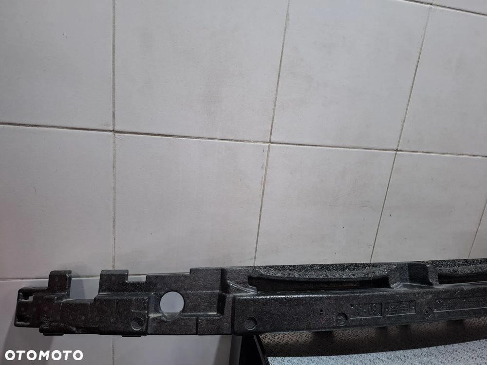 Absorber zderzaka przód BMW 2 F45 2015 rok - 3