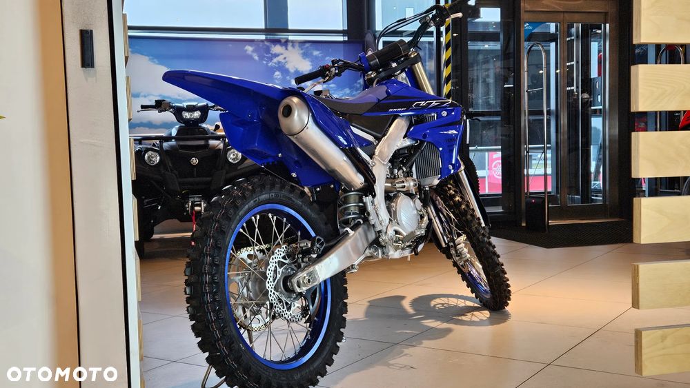 Yamaha YZ - 6