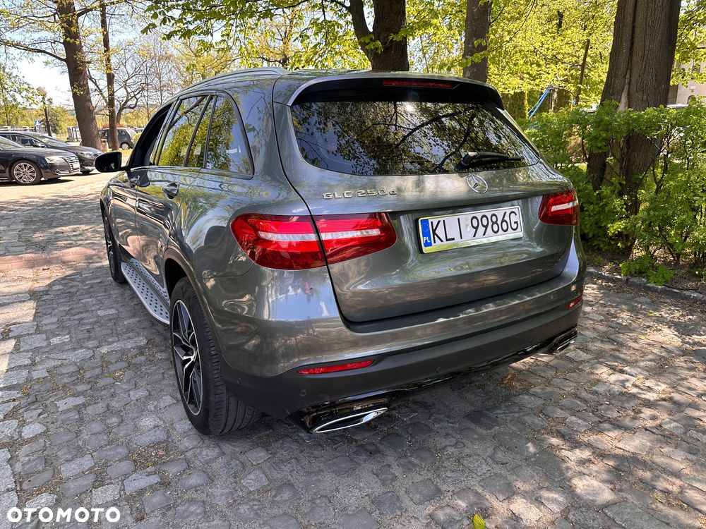 Mercedes-Benz GLC - 3