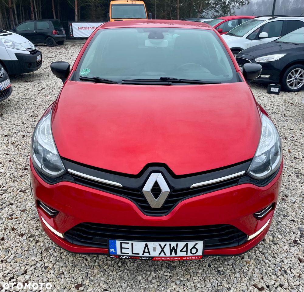 Renault Clio 1.2 16V 75 Luxe - 21