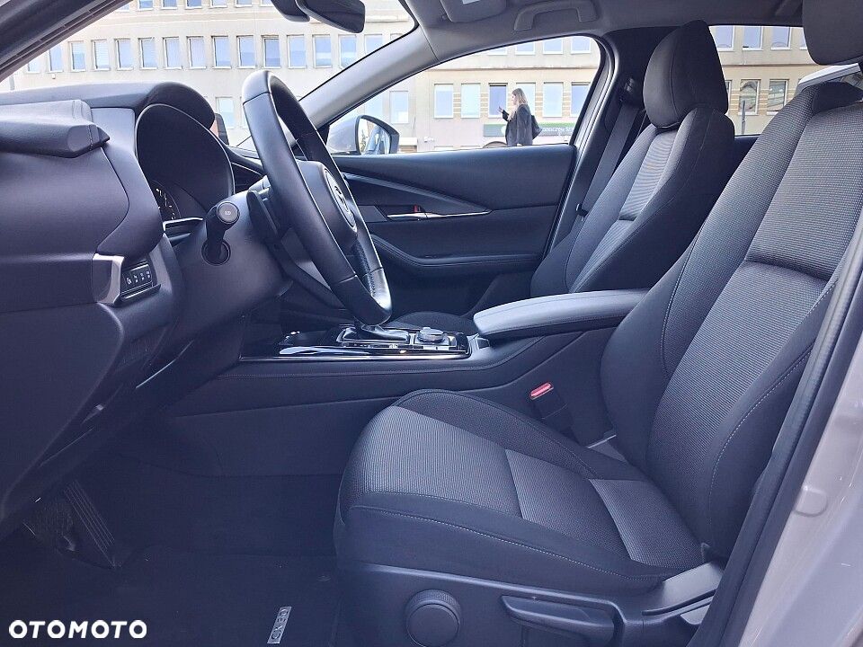 Mazda CX-30 2.0 mHEV Centre-Line 2WD - 6