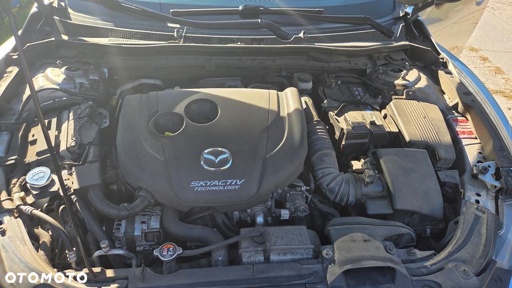 Mazda 6 - 12