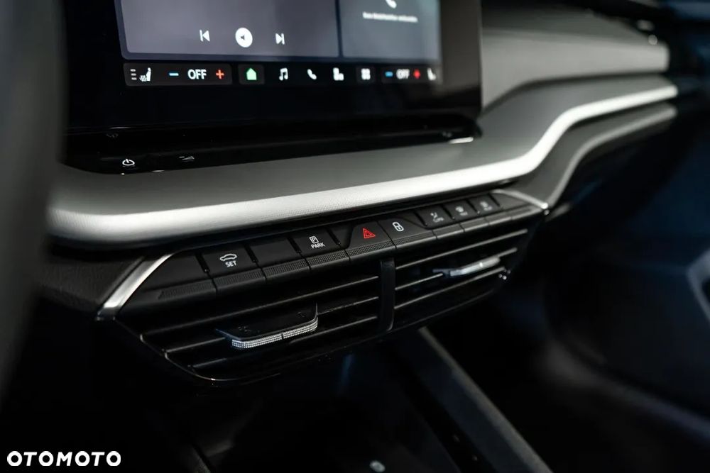 Skoda Octavia 1.5 TSI mHEV Drive Selection DSG - 22