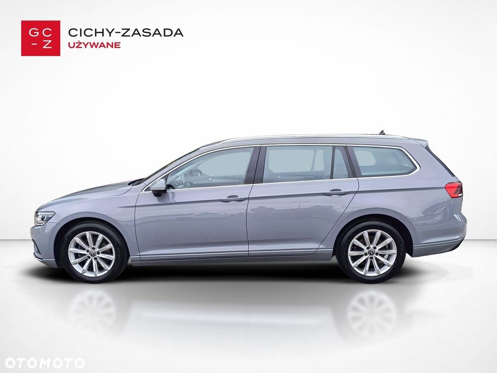 Volkswagen Passat - 2
