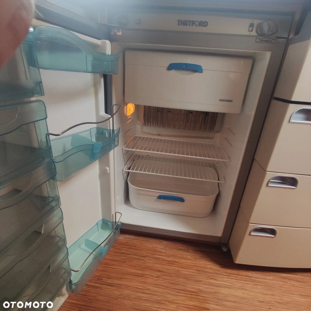 Hobby 460 De Luxe LU - 26