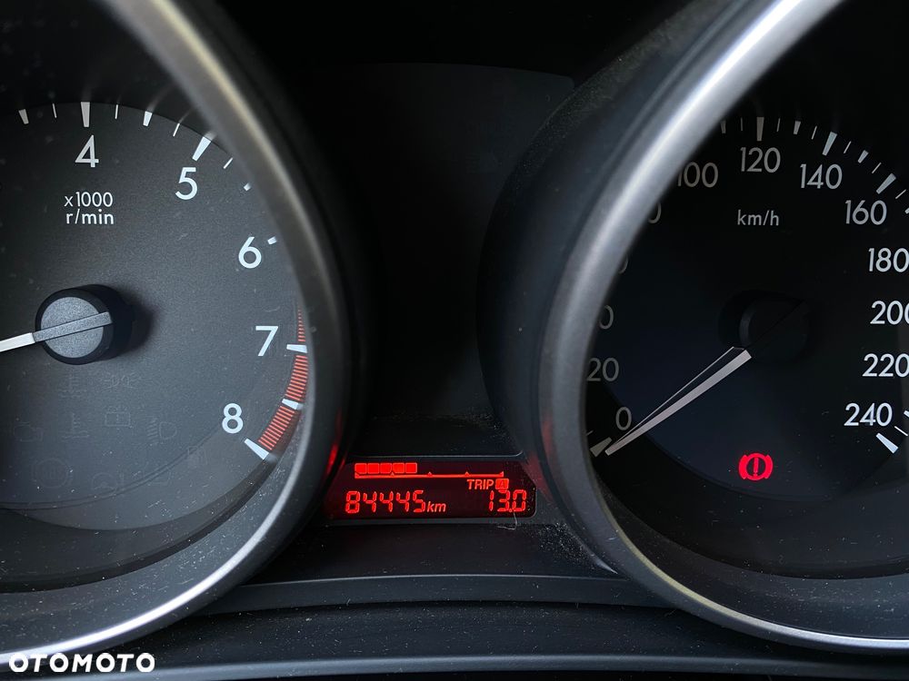 Mazda 5 - 4