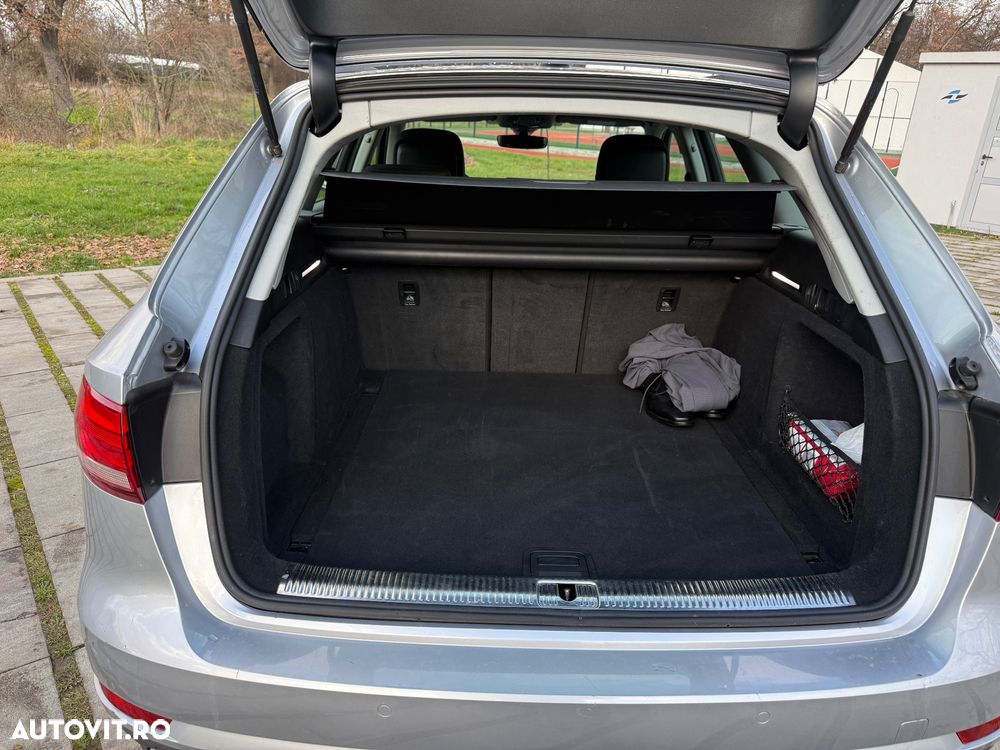 Audi A4 Avant 2.0 TDI DPF clean diesel multitronic Ambiente - 10