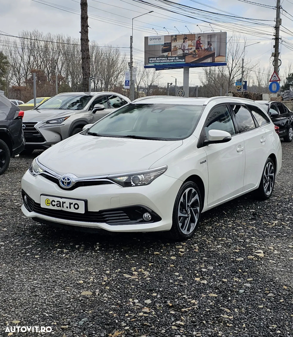 Toyota Auris 1.8 L VVT-i Hybrid Sol