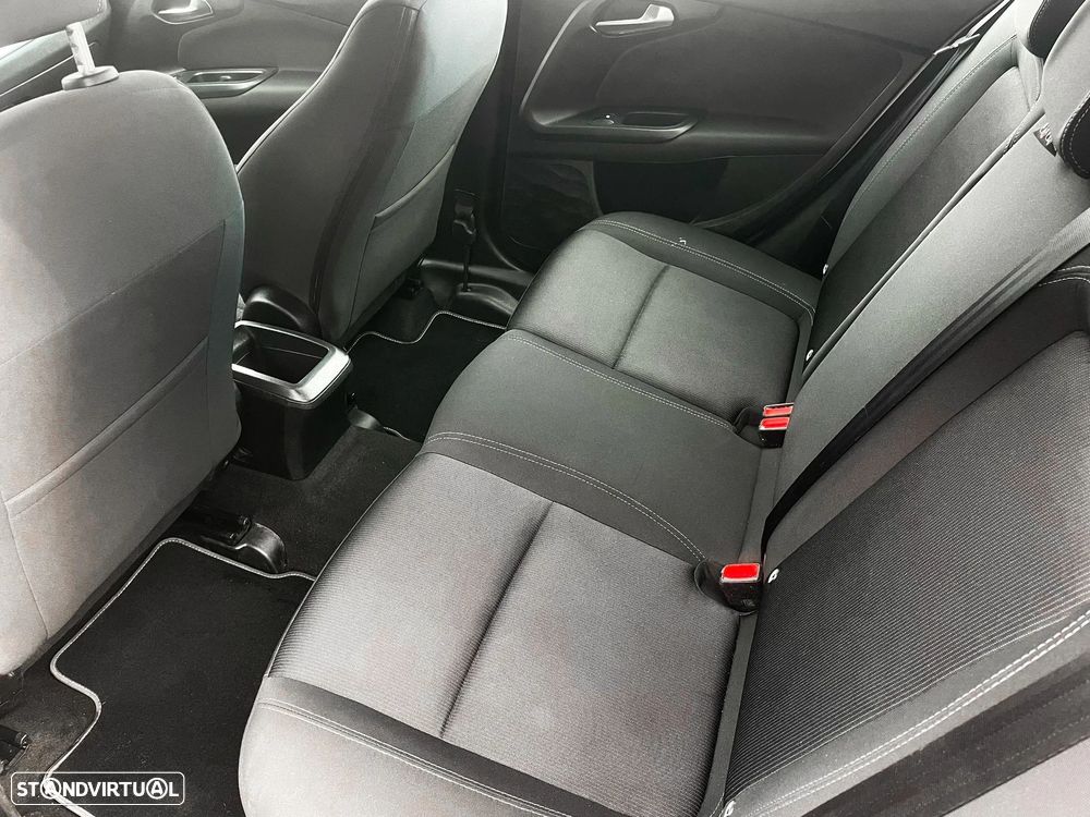 Fiat Tipo Station Wagon 1.3 M-Jet Easy J17 - 8