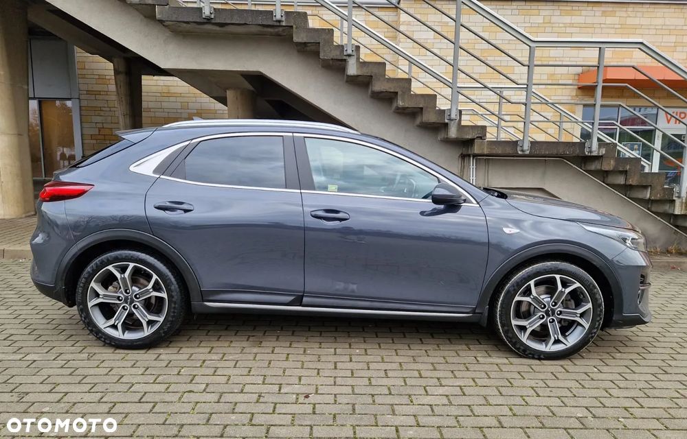 Kia XCeed 1.5 T-GDI M - 6