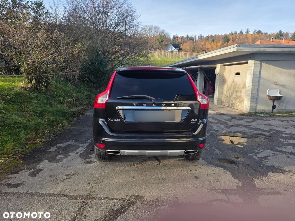 Volvo XC 60 D4 AWD Summum - 4