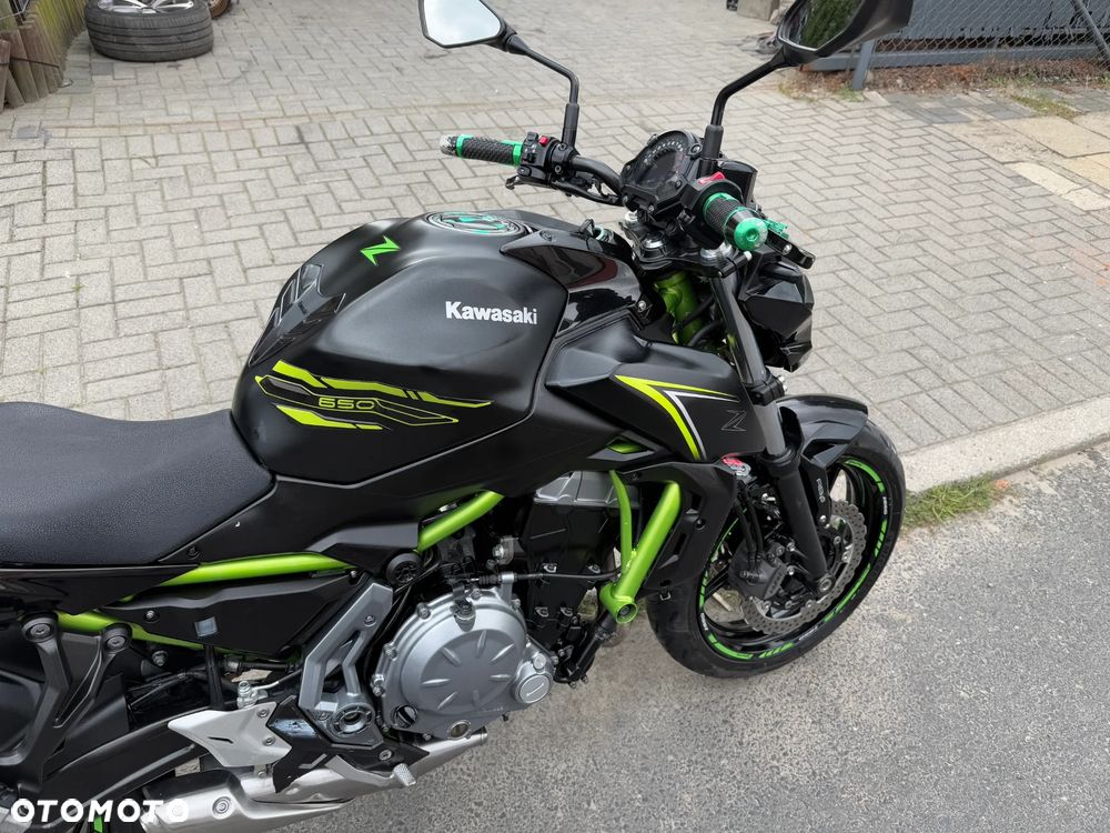 Kawasaki Z 650 - 25