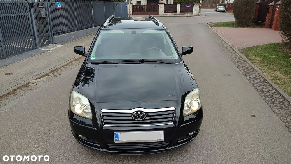 Toyota Avensis 1.8 VVT-i Executive - 16