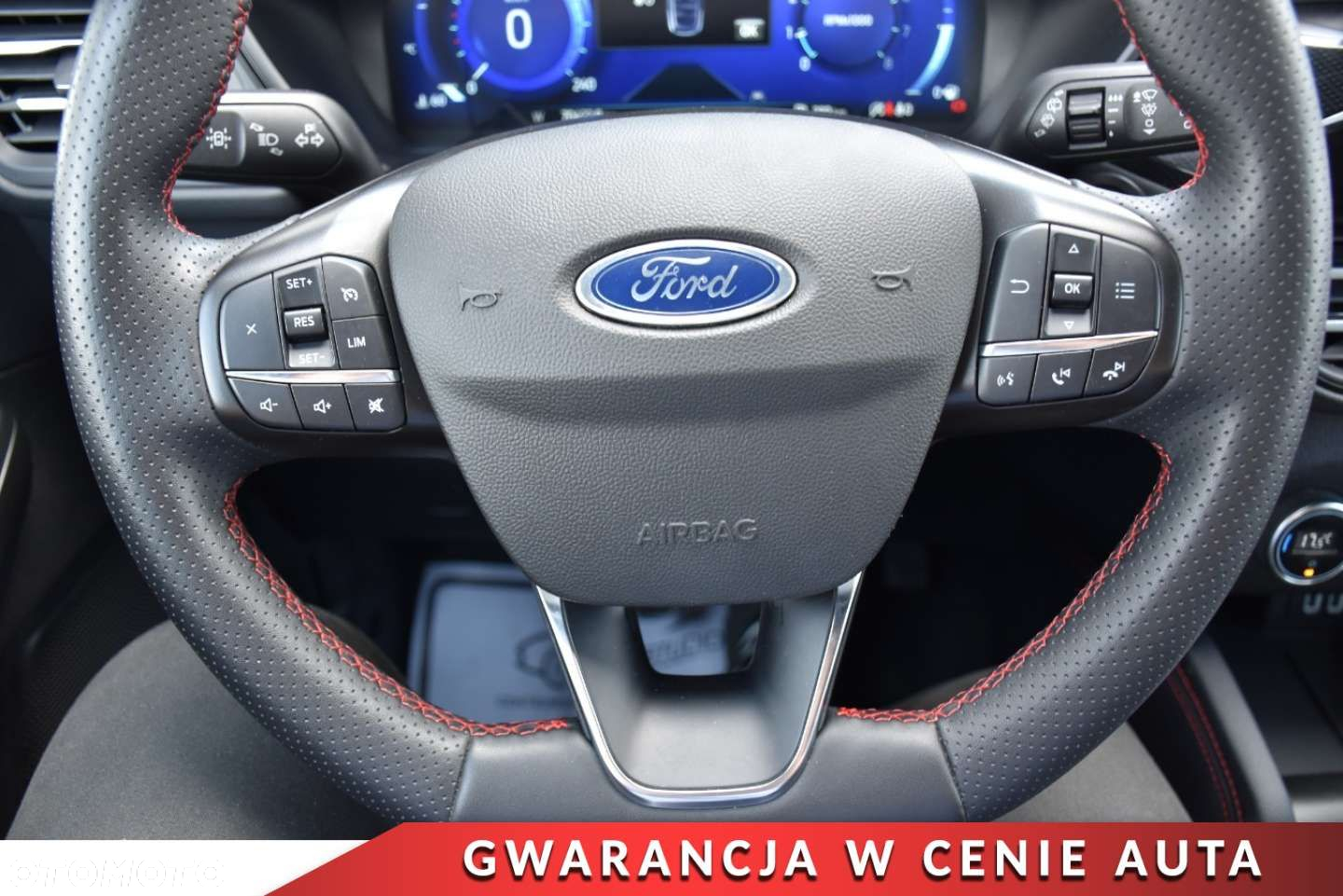 Ford Kuga 1.5 EcoBoost FWD ST-Line - 14