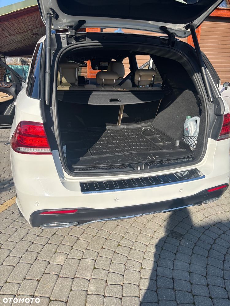 Mercedes-Benz GLE 350 d 4-Matic - 15