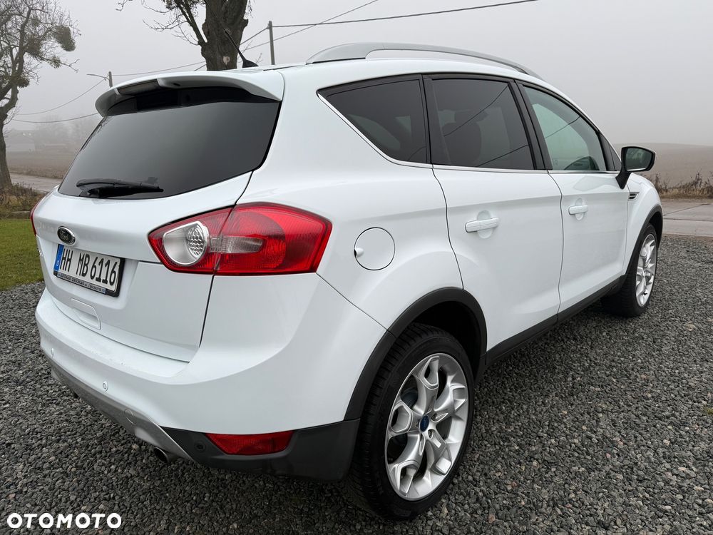 Ford Kuga 2.0 TDCi 2x4 Titanium - 3