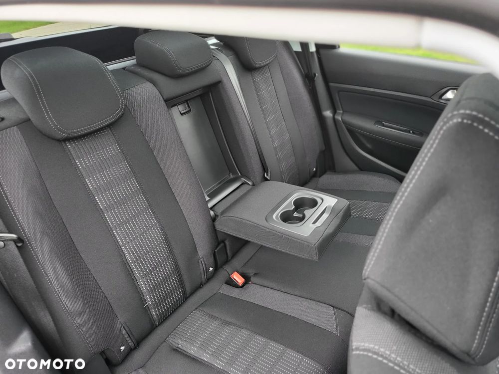 Peugeot 308 BlueHDi FAP 120 EAT6 Stop & Start Allure - 21