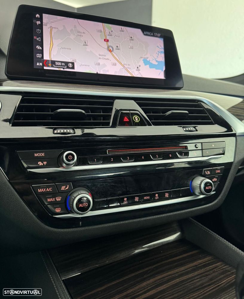 BMW 530 e iPerformance Pack M - 21