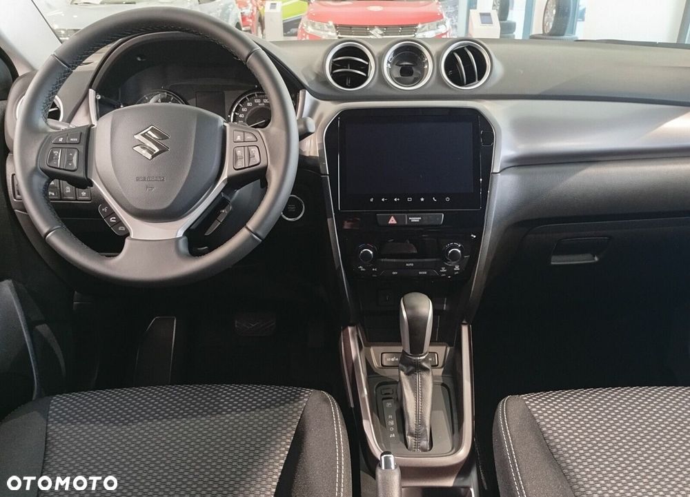 Suzuki Vitara - 11