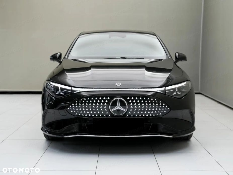 Mercedes-Benz CLA - 2