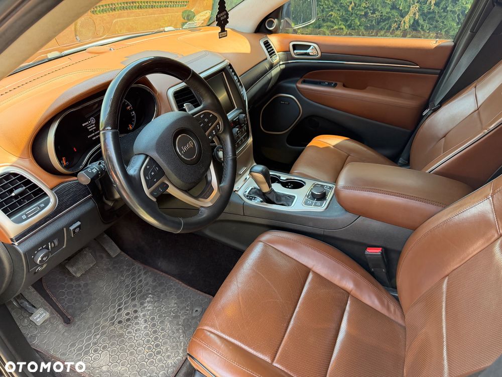Jeep Grand Cherokee 5.7 V8 Summit - 9