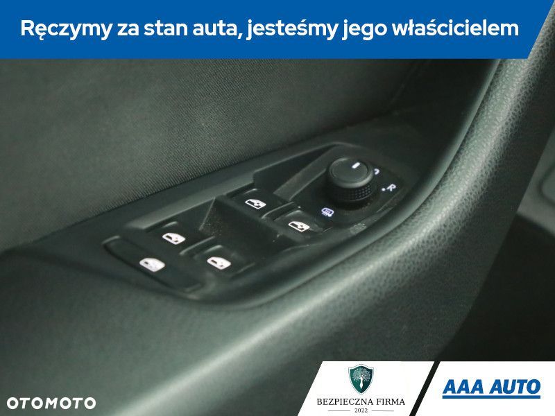 Volkswagen Passat - 17