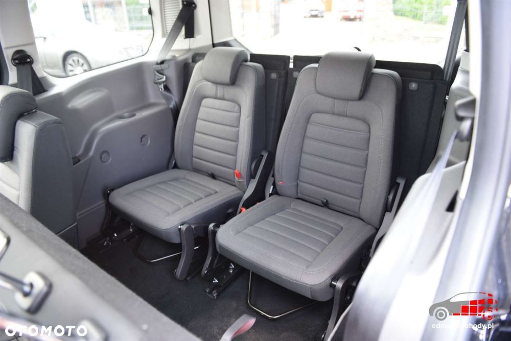 Ford Tourneo Connect - 15