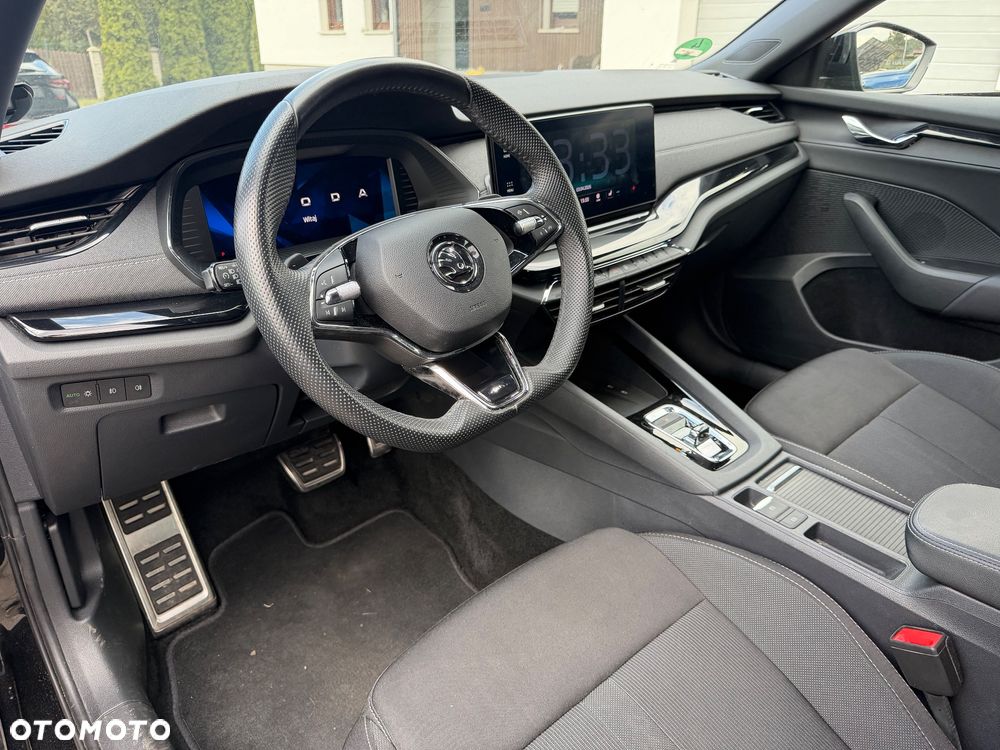 Skoda Octavia 2.0 TDI DSG Sportline - 8