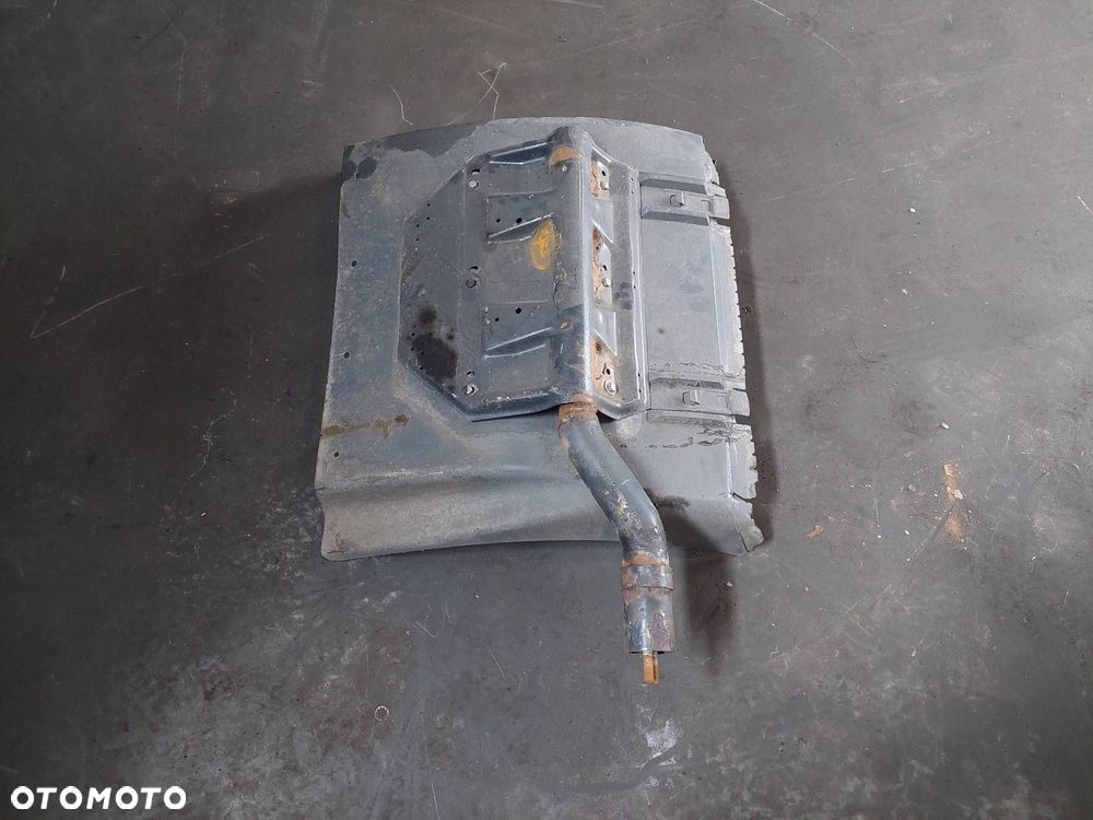 NADKOLE LEWY TYŁ SCANIA R 4 114 LA 4X2 98R - 2