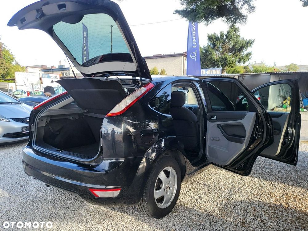 Ford Focus - 12