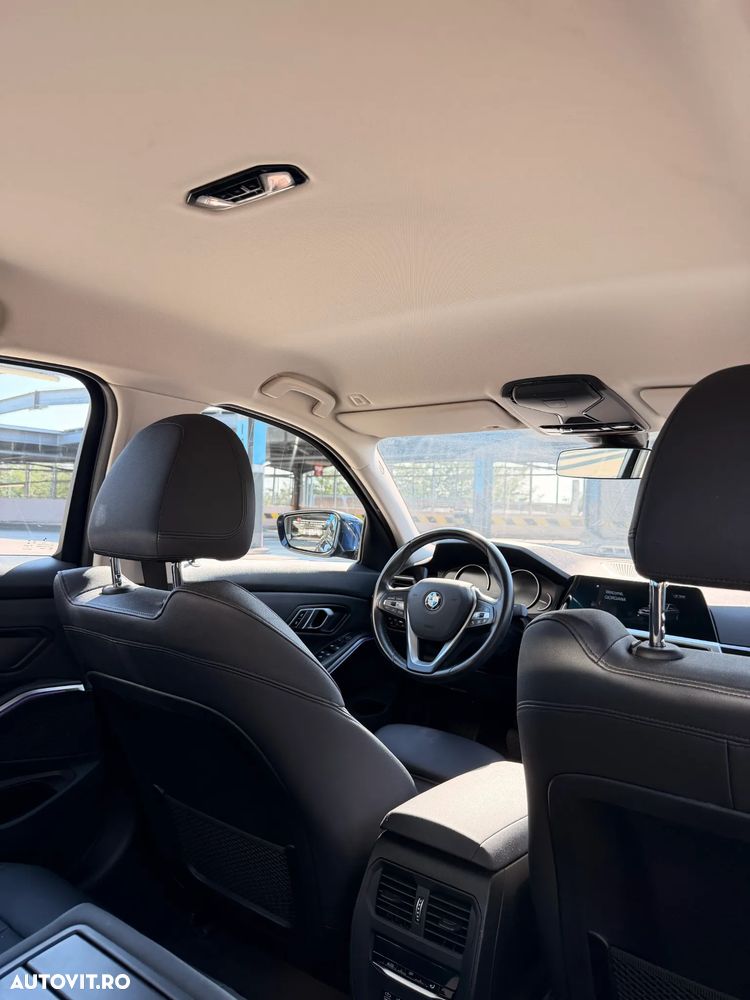 BMW Seria 3 318d Aut. - 27