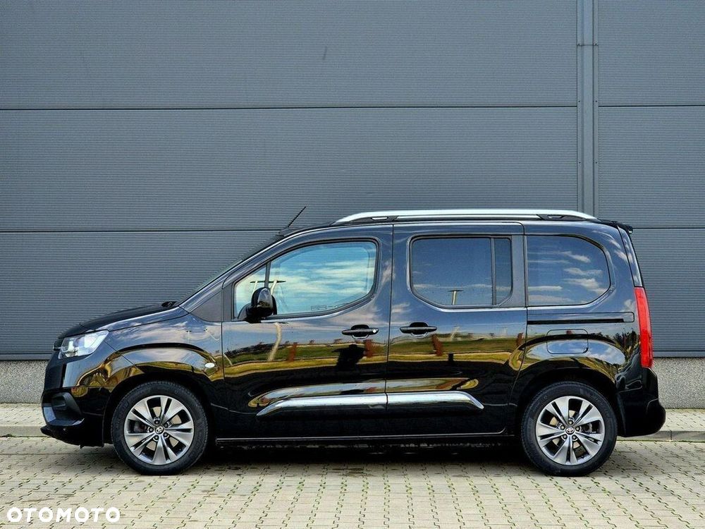Toyota Proace City Verso 1.5 D-4D Family - 3
