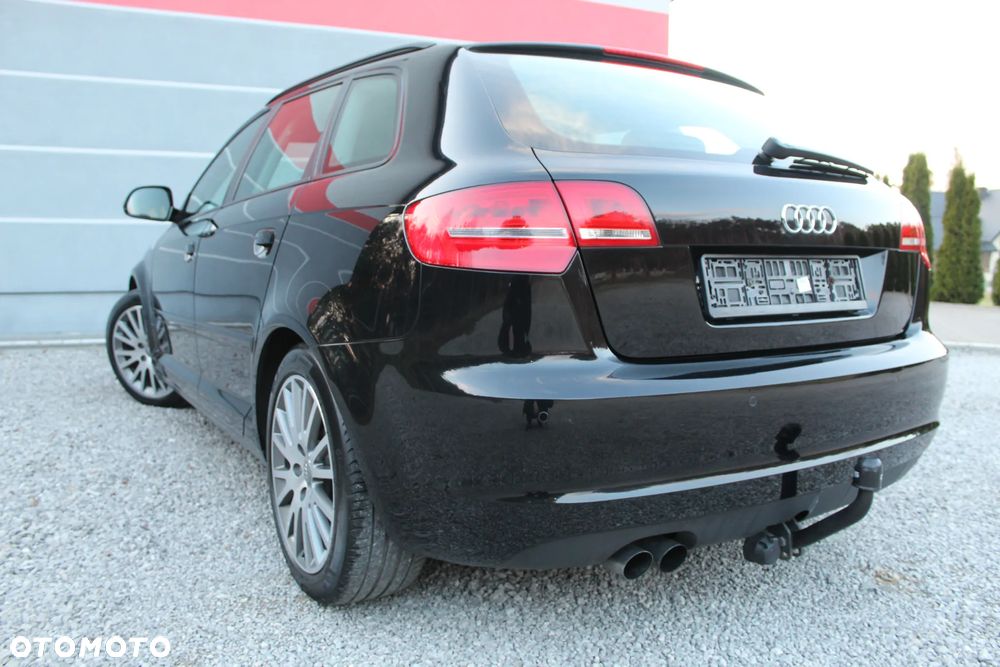 Audi A3 Sportback - 4