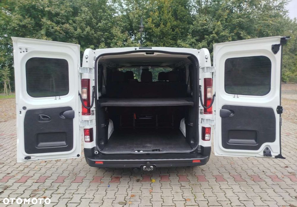 Renault Trafic - 26